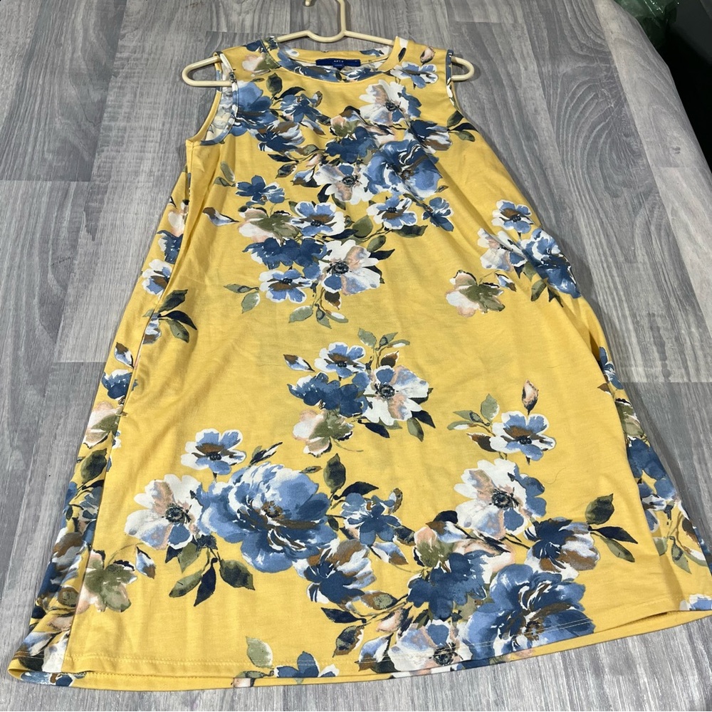 APT 9 Yellow Pastel Blue Floral Tank Top Dress; Medium Women's; NEW